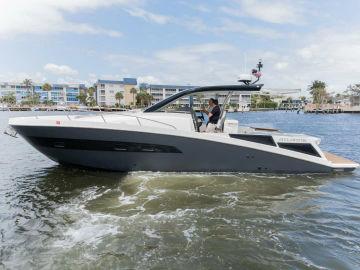 2011 Azimut 38'