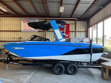 2023 Nautique Super Air G23