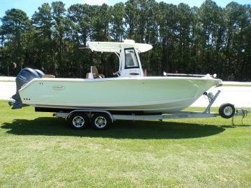 2020 SEA HUNT GAMEFISH 27CB