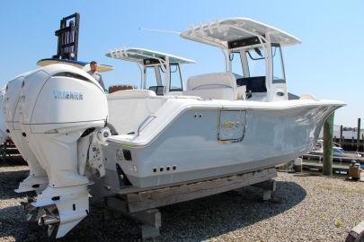 2025 Sea Hunt Ultra 275SE