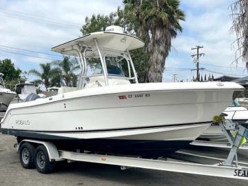 2008 Robalo R240