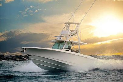 2025 Boston Whaler 380 Outrage