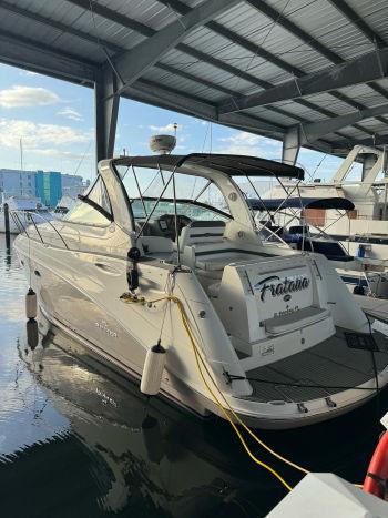 2008 Rinker 350 Express Cruiser