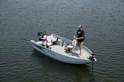 2023 Smoker Craft Angler XL DLX 16 TL