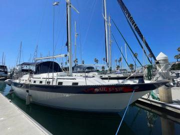 1982 Lancer Yachts Center Cockpit