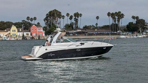 2006 Rinker 320 Express Cruiser