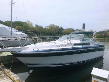 1985 Wellcraft 3200 St. Tropez