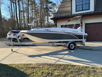 2018 Hurricane 187 SUNDECK