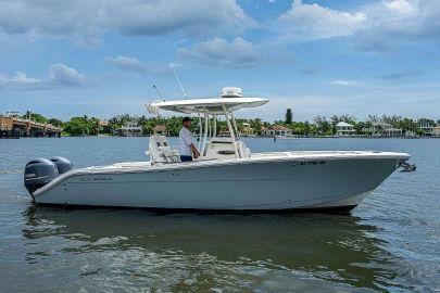 2018 Cobia 27'