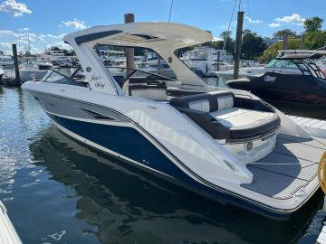 2017 Sea Ray SLX 310