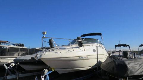 1998 Rinker MFG. Fiesta Vee 266 EC