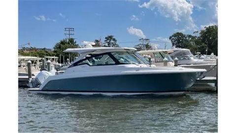 2023 Tiara 34 LX