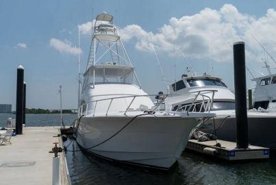 2006 Hatteras Yachts 64' Convertible