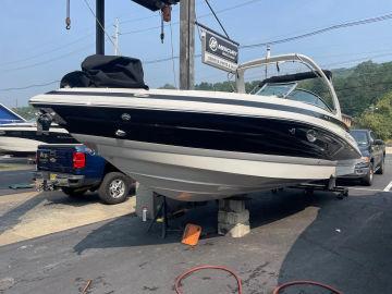 2023 Crownline 290 SS