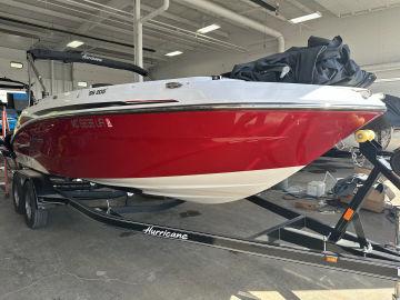 2021 Hurricane SunDeck Sport 205 IO