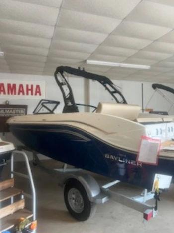 2024 Bayliner DX2050