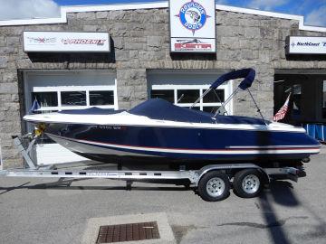 2001 Chris Craft launch