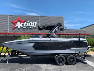 2022 MasterCraft XSTAR S