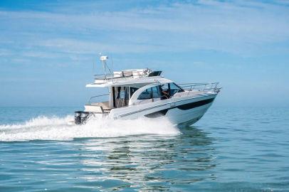 2025 Beneteau 11 Flybridge