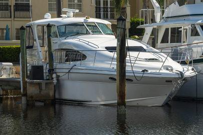 2002 Sea Ray 480 Motor Yacht