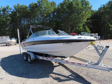 2005 Crownline 216Ls