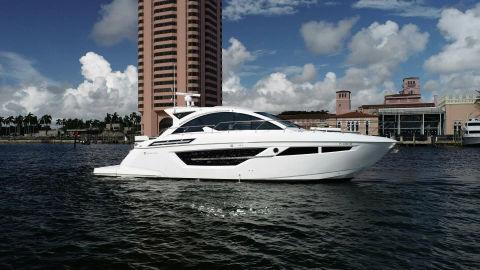 2021 Cruisers Yachts 50 Cantius