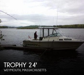 2003 Trophy Pro 2352 Walkaround