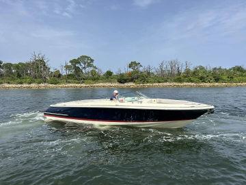 2019 Chris-Craft Launch 30