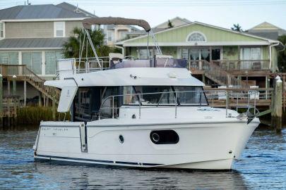 2019 Beneteau Swift Trawler 30