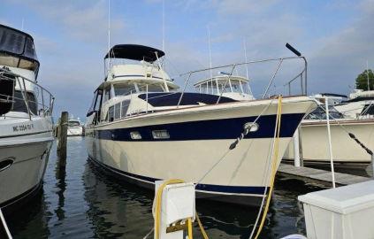 1979 Chris-Craft 45 Commander