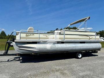 2003 MAURELL CRESTLINER FISHERMAN 2200DL