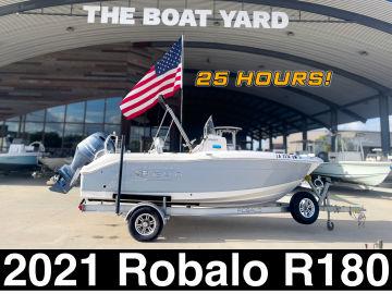 2021 Robalo R180