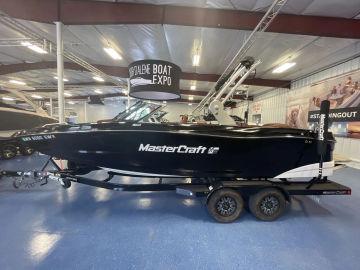 2020 Mastercraft XT22