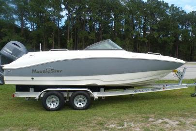 2023 NAUTICSTAR 223DC SPORT DECK