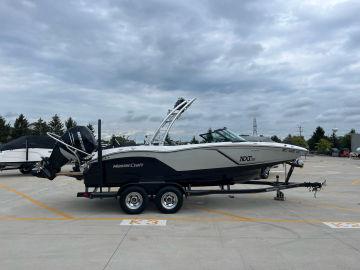 2016 MasterCraft NXT20 Global Edition