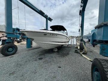 2013 Sea Ray 270 SLX