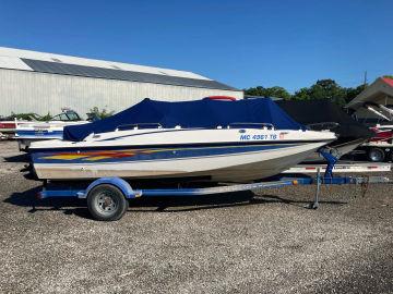 2007 Bayliner International 197