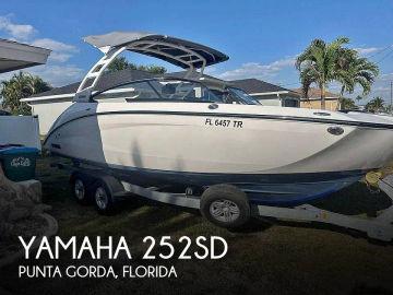 2023 Yamaha 252SD