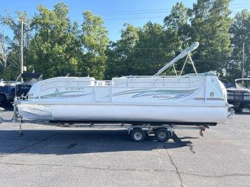 2005 JC Pontoons Suntoon 23TT