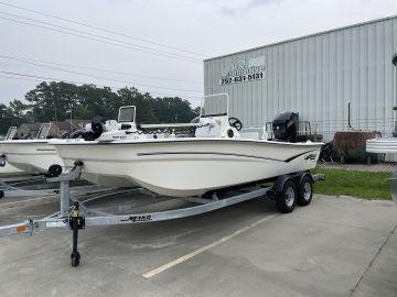 2023 Mako PRO SKIFF 19 CC