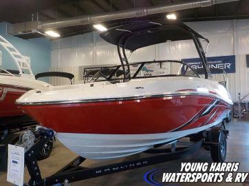 2023 Bayliner VR5