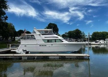 1996 Hatteras 50 Sport Deck Motor Yacht