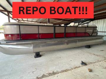 2024 Bentley Pontoons REPO!! Legacy 240 Navigator