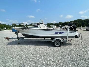 2007 Boston Whaler 190 Montauk