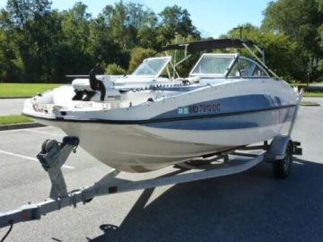 2013 Bayliner 190 Deck