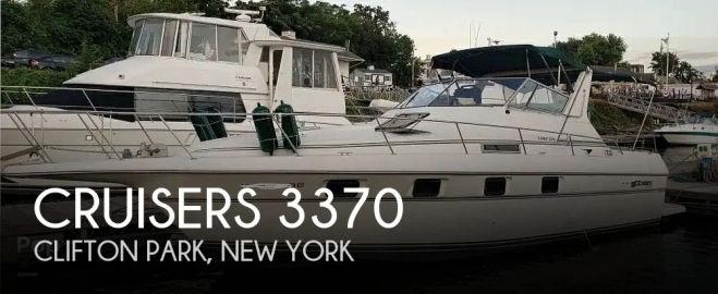 1989 Cruisers Yachts Esprit 3370