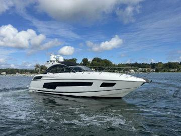 2018 Sunseeker San Remo