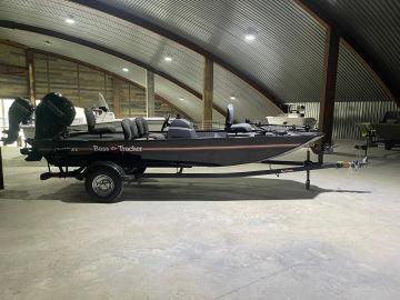 2024 Tracker Boats BASS TRACKER Classic XL