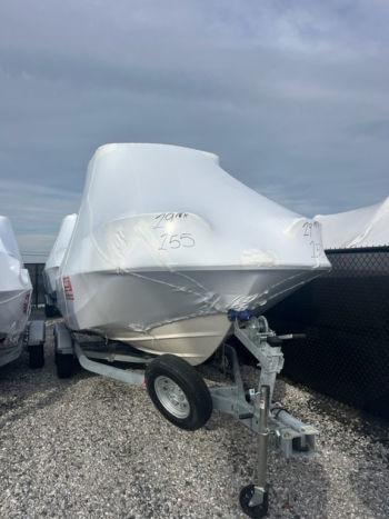 2024 Boston Whaler 190 Montauk