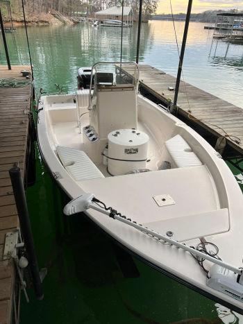 2004 Pathfinder Boats 1900-v